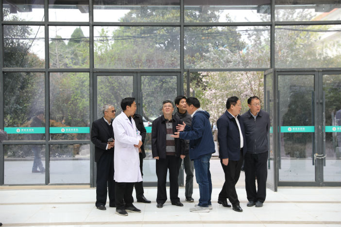 市人大常委會副主任金文一行來到濉溪縣醫(yī)院進行調研 市人大常委會副主任金文一行來到濉溪縣醫(yī)院進行調研